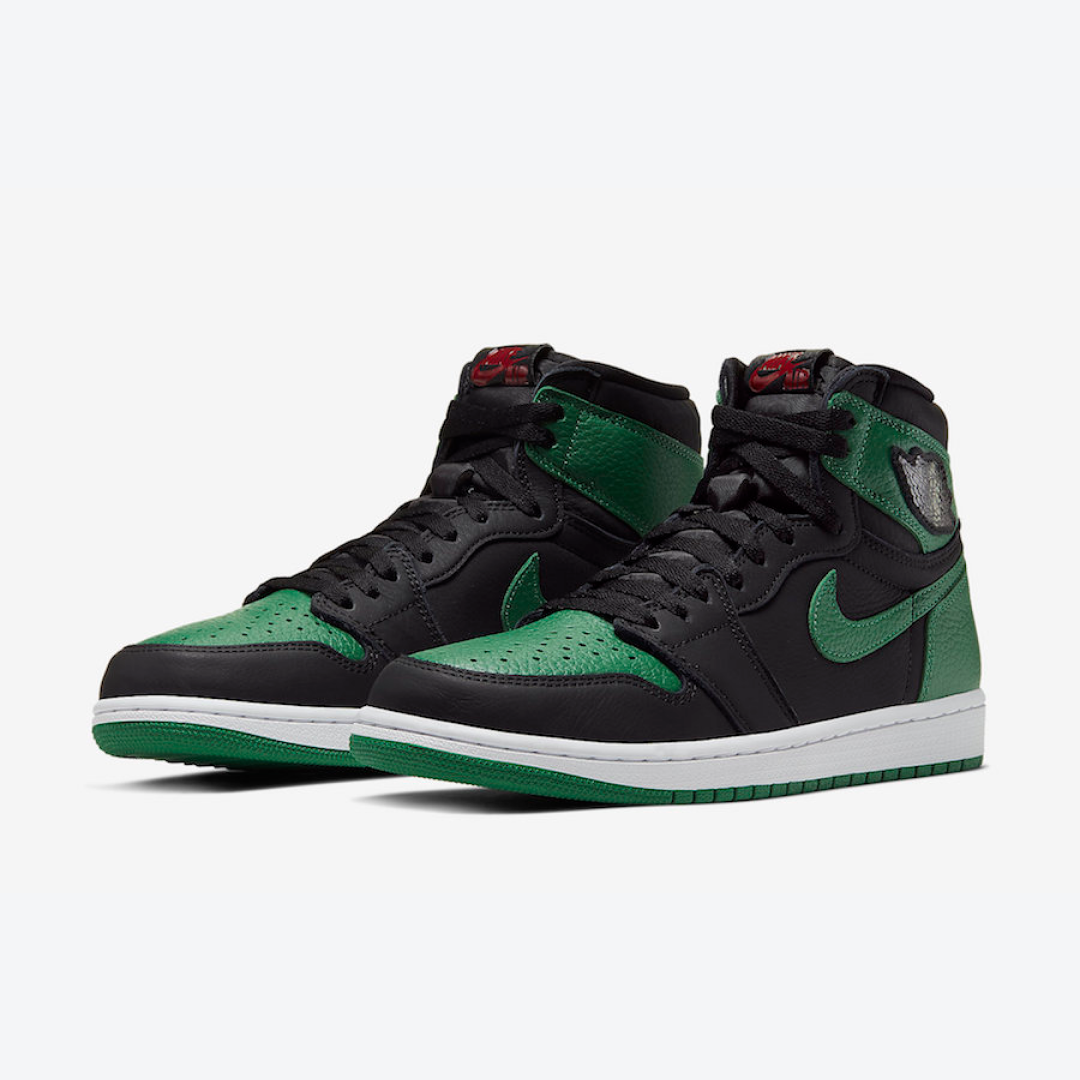 Air-Jordan-1-Retro-High-OG-Pine-Green-2.03.png