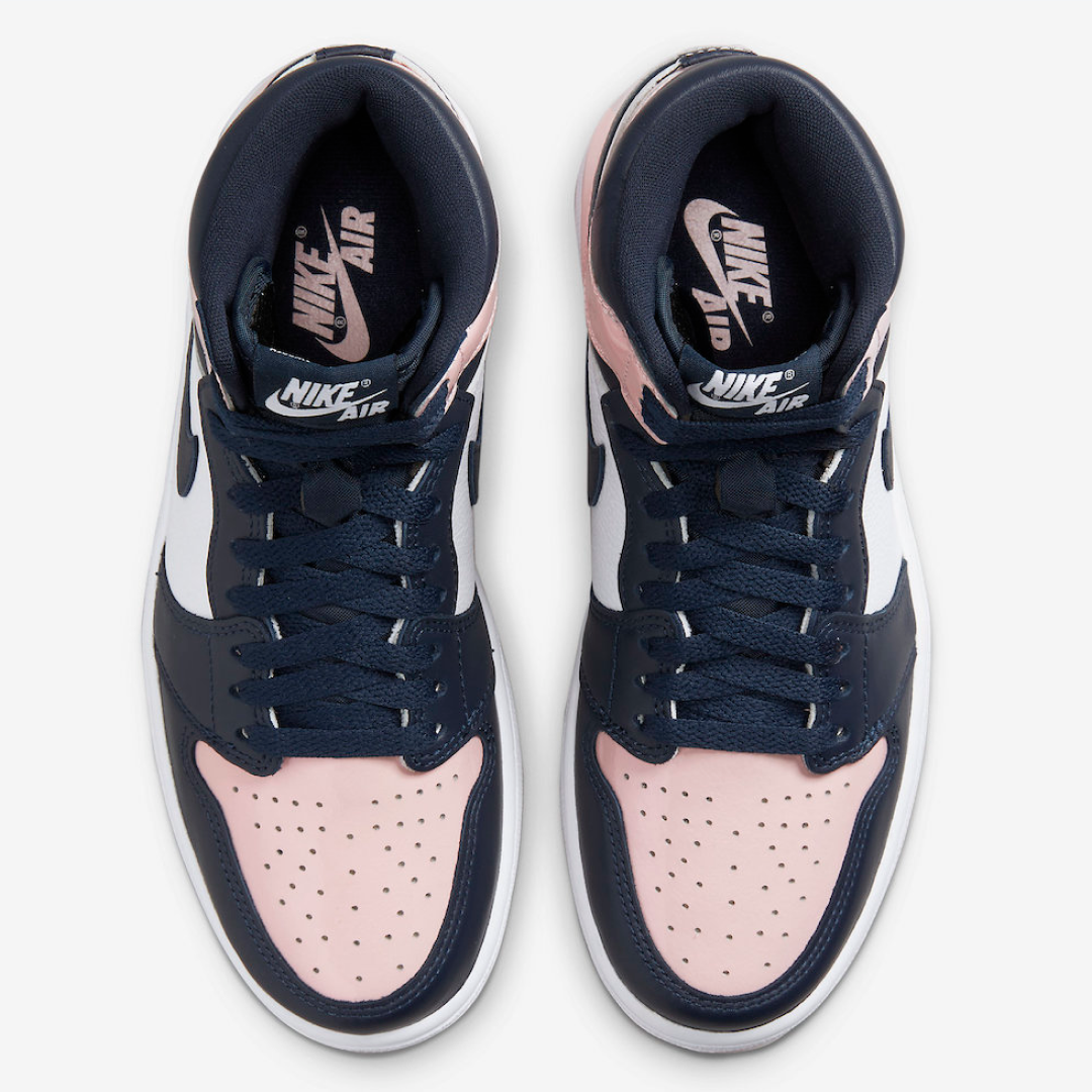 Air-Jordan-1-Retro-High-OG-SE-Bubble-Gum-W4.png