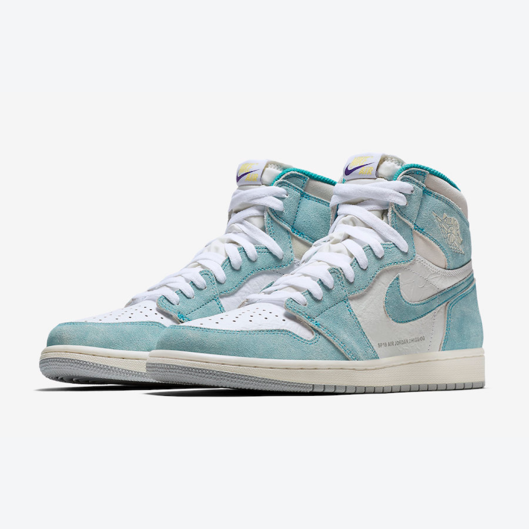 Air-Jordan-1-Retro-High-OG-Turbo-Green3.png