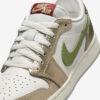 Air-Jordan-1-Retro-Low-OG-Year-of-the-Dragon-GS7.jpg