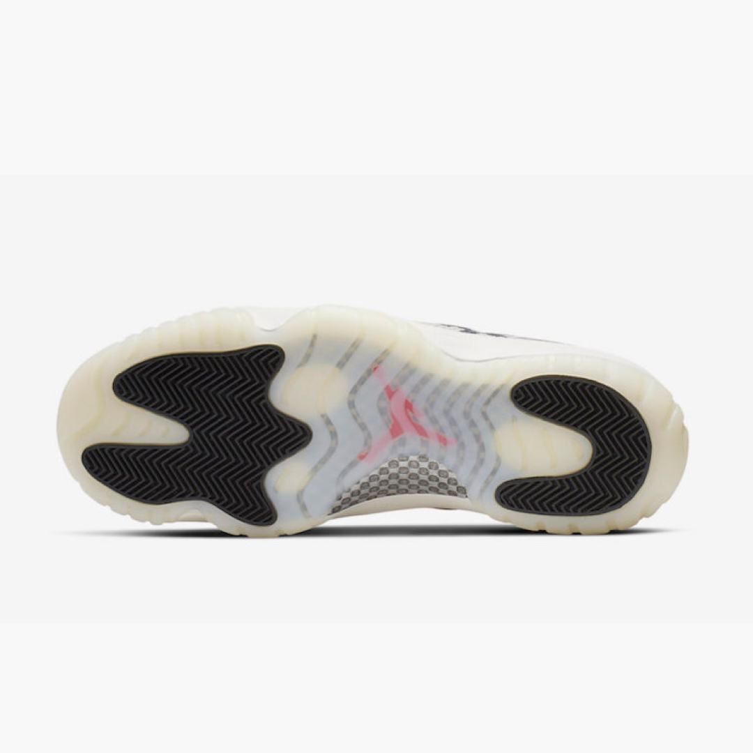 Air-Jordan-11-Low-Snakeskin6.png