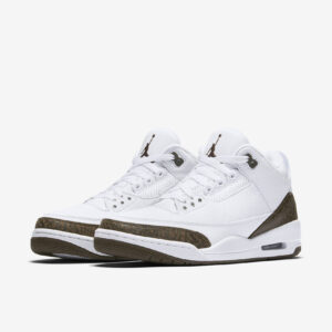 Air-Jordan-3-Retro-Mocha4.jpg