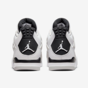 Air-Jordan-4-Retro-Military-Black6.png