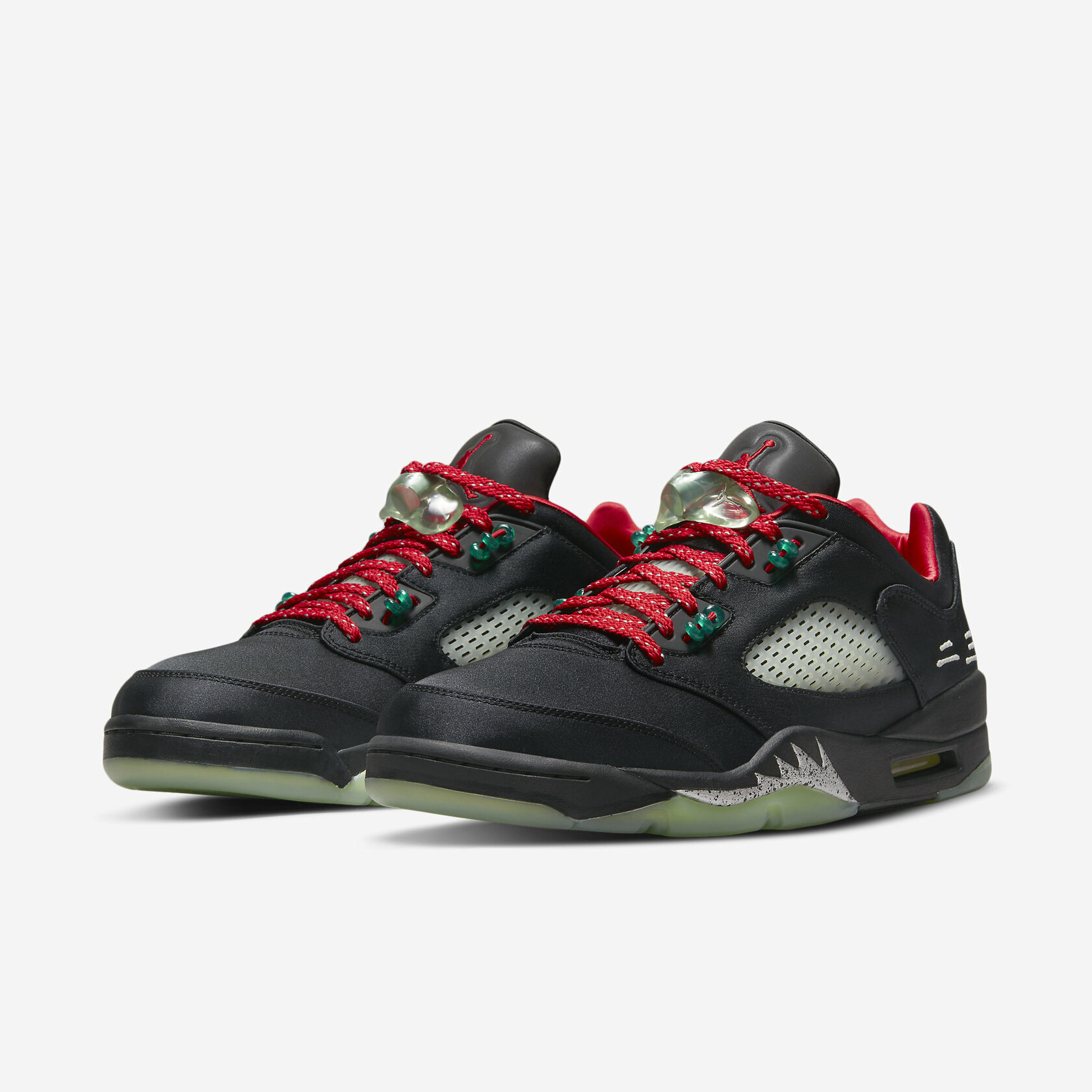 CLOT-X-Air-Jordan-5-Low-SP-Anthracite4.jpeg