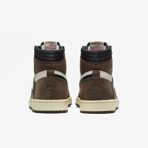 Travis-Scott-x-Air-Jordan-1-Retro-High-OG5.jpg