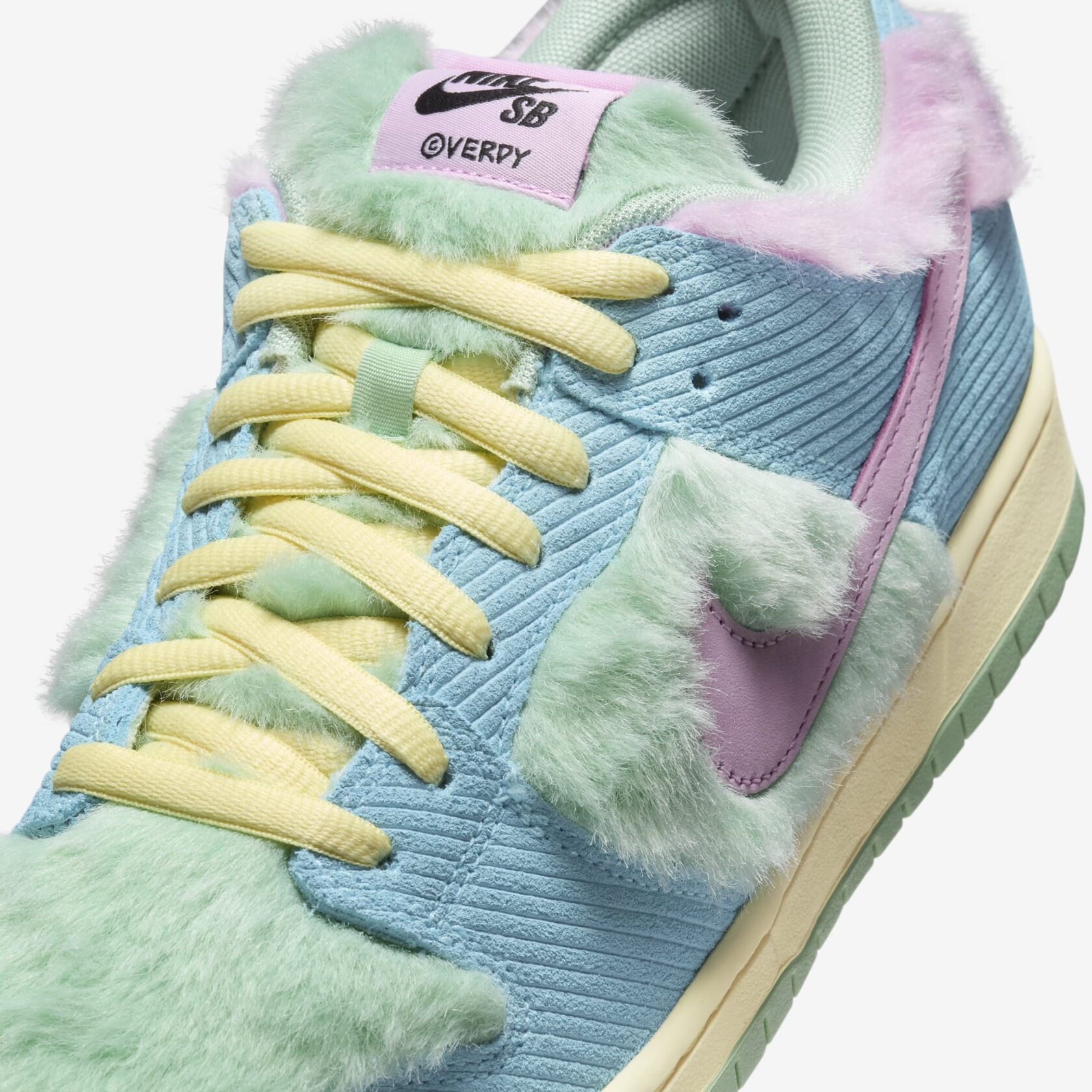 Verdy x Nike SB Dunk Low “Visty”7