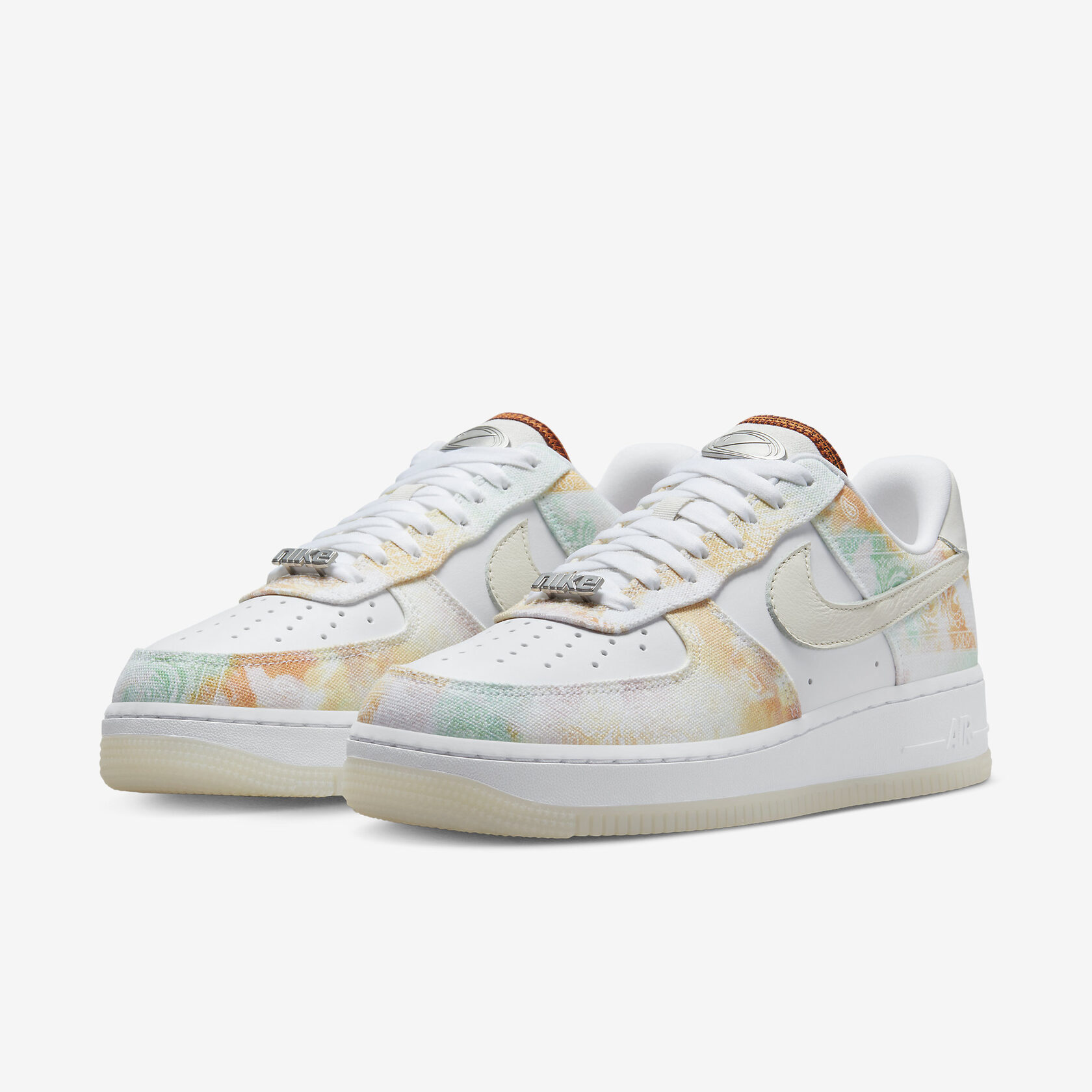 Air Force 1 Low Paisley Print Sneakers4
