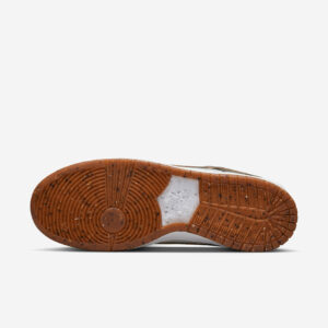 Crushed Skate X Nike SB Dunk Low1