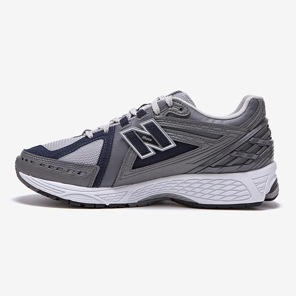 New Balance 1906R 'Grey Navy'2