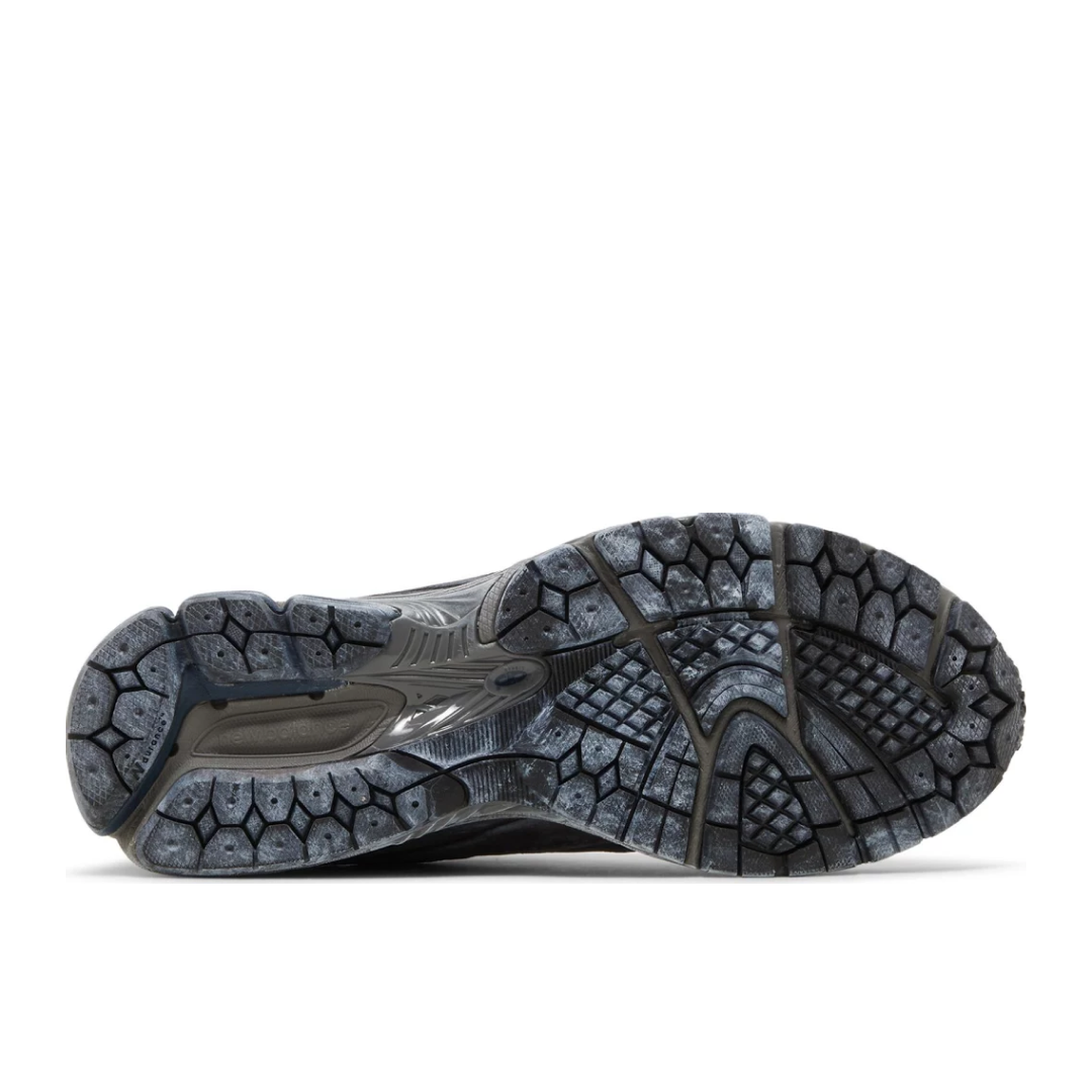 New Balance 2002R GORE-TEX 'Magnet Mood Indigo'3