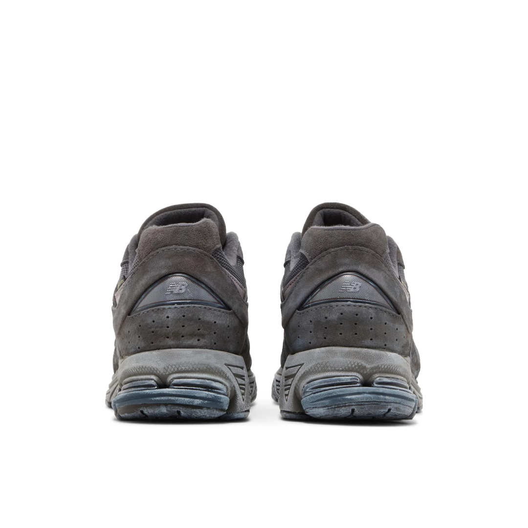 New Balance 2002R GORE-TEX 'Magnet Mood Indigo'4