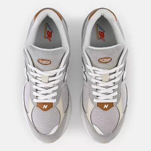 New Balance 2002R Grey4