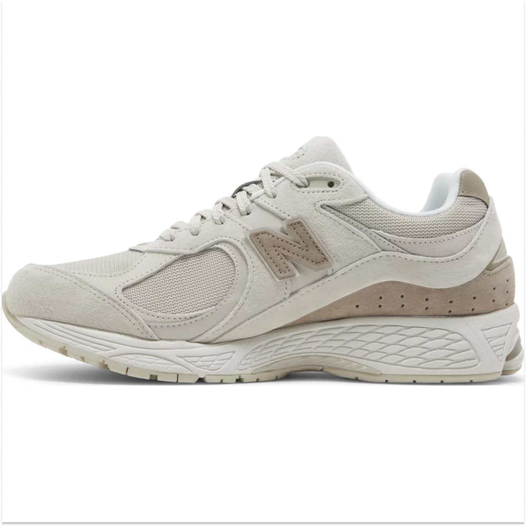 New Balance 2002R ‘Light Dark Tan’2