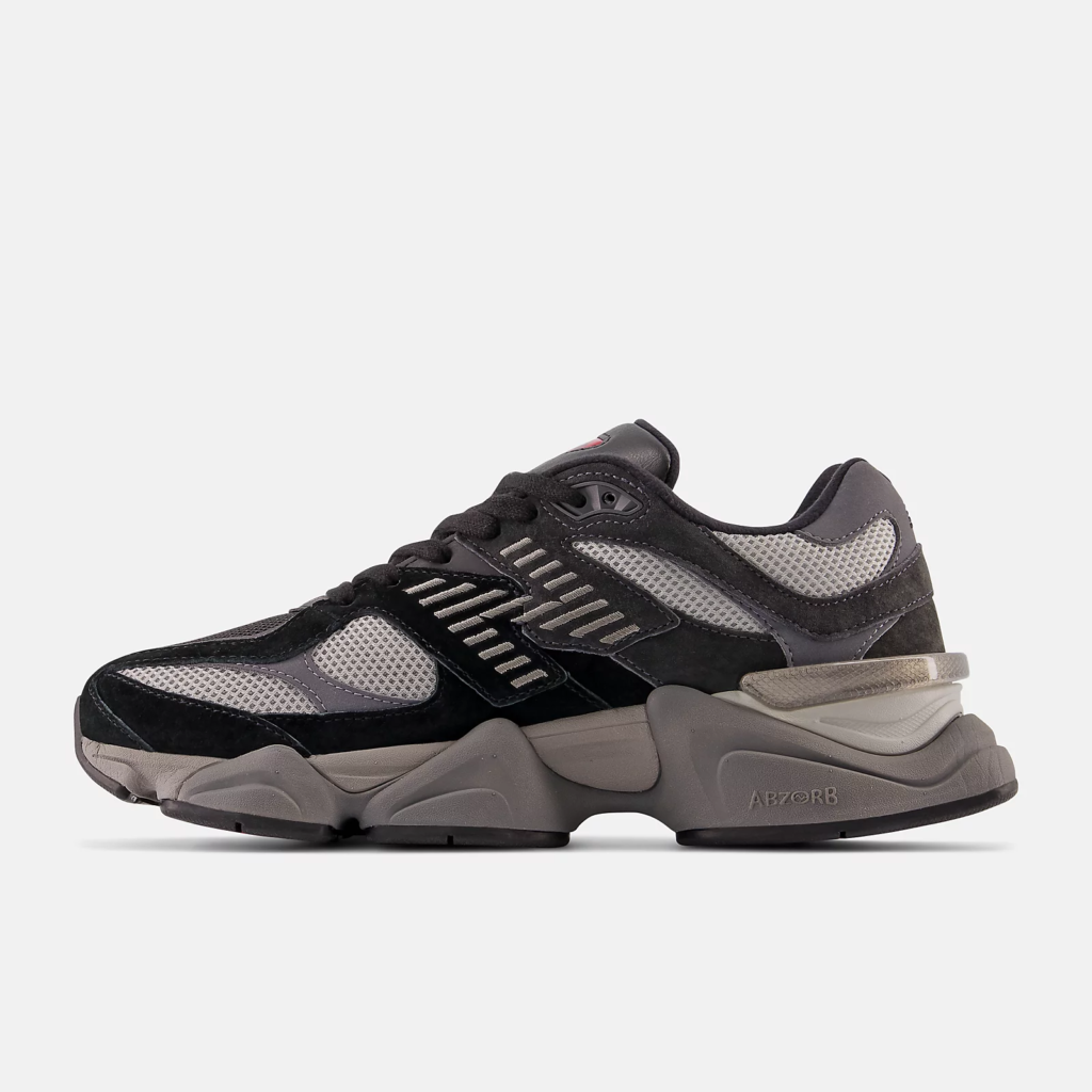 New Balance 9060 ‘Black’2