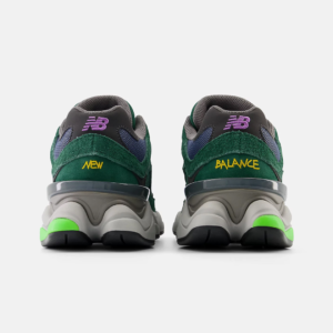 New Balance 9060 'Nightwatch Green'5