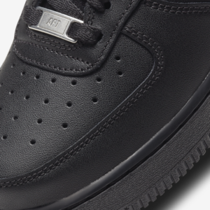 Nike Air Force 1 '07 'Triple Black'6