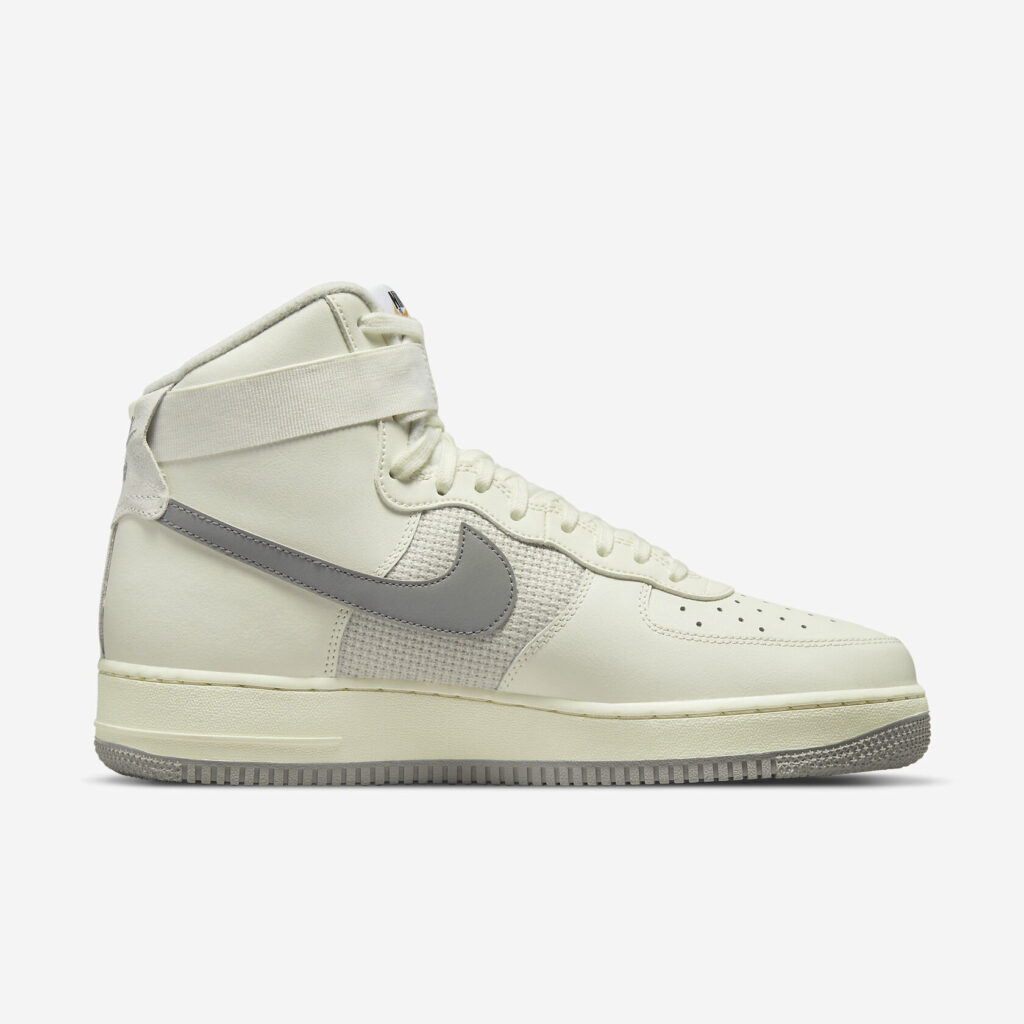 Nike Air Force 1 High ’07 ‘Vintage Sail Medium Grey’2