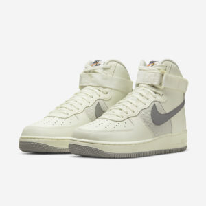 Nike Air Force 1 High '07 'Vintage Sail Medium Grey'4