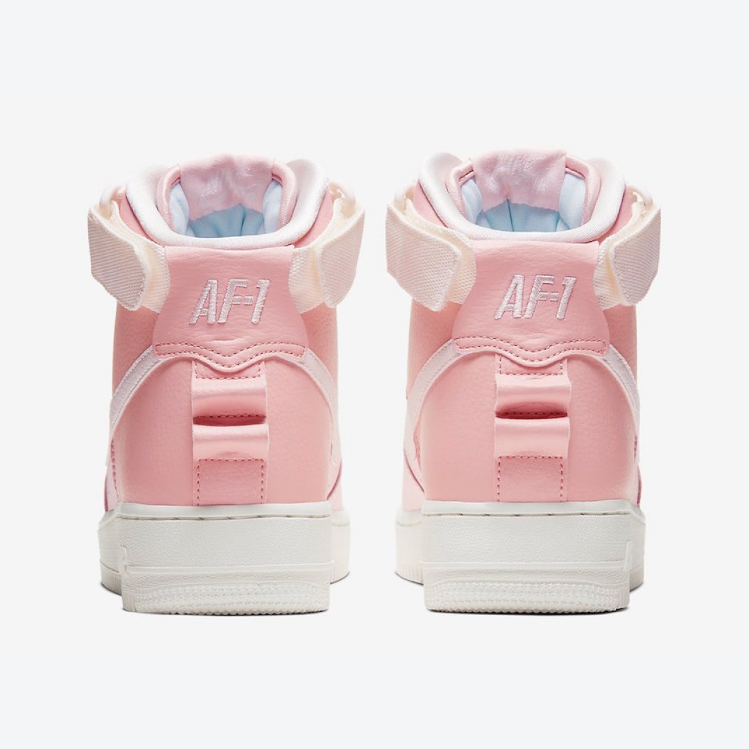 Nike Air Force 1 High Utility 'Force is Female' (W)15