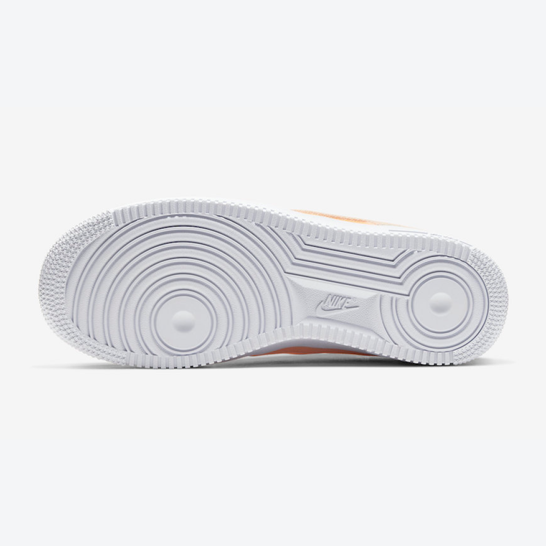 Nike Air Force 1 LX Yellow (W)5