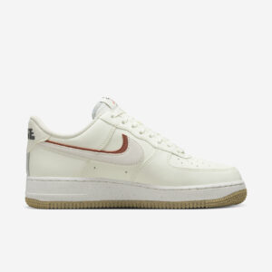 Nike Air Force 1 Low “82”2