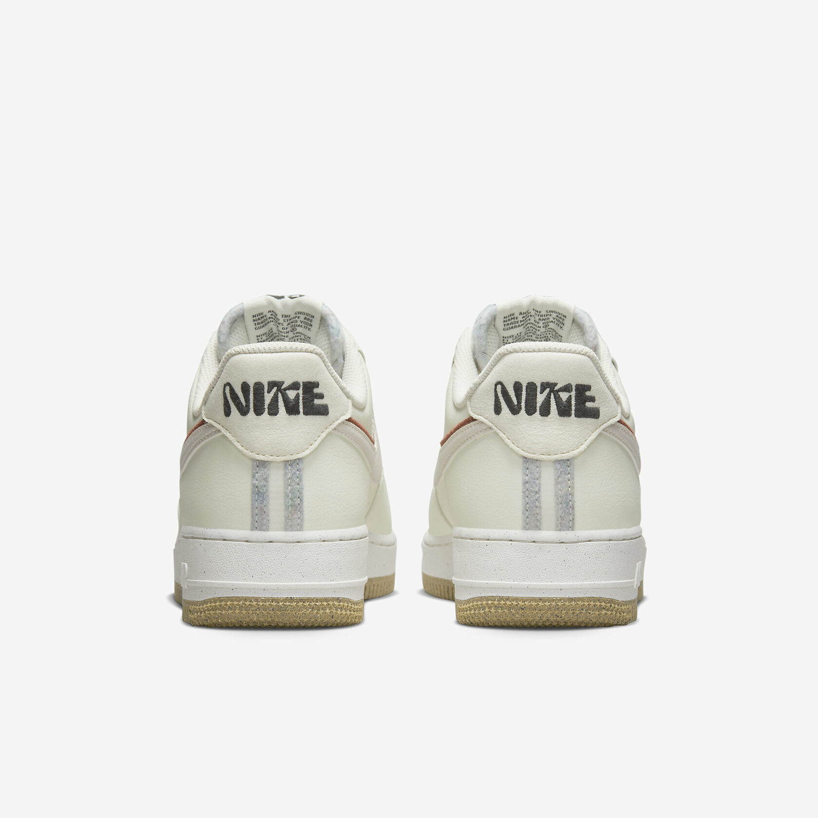Nike Air Force 1 Low “82”4