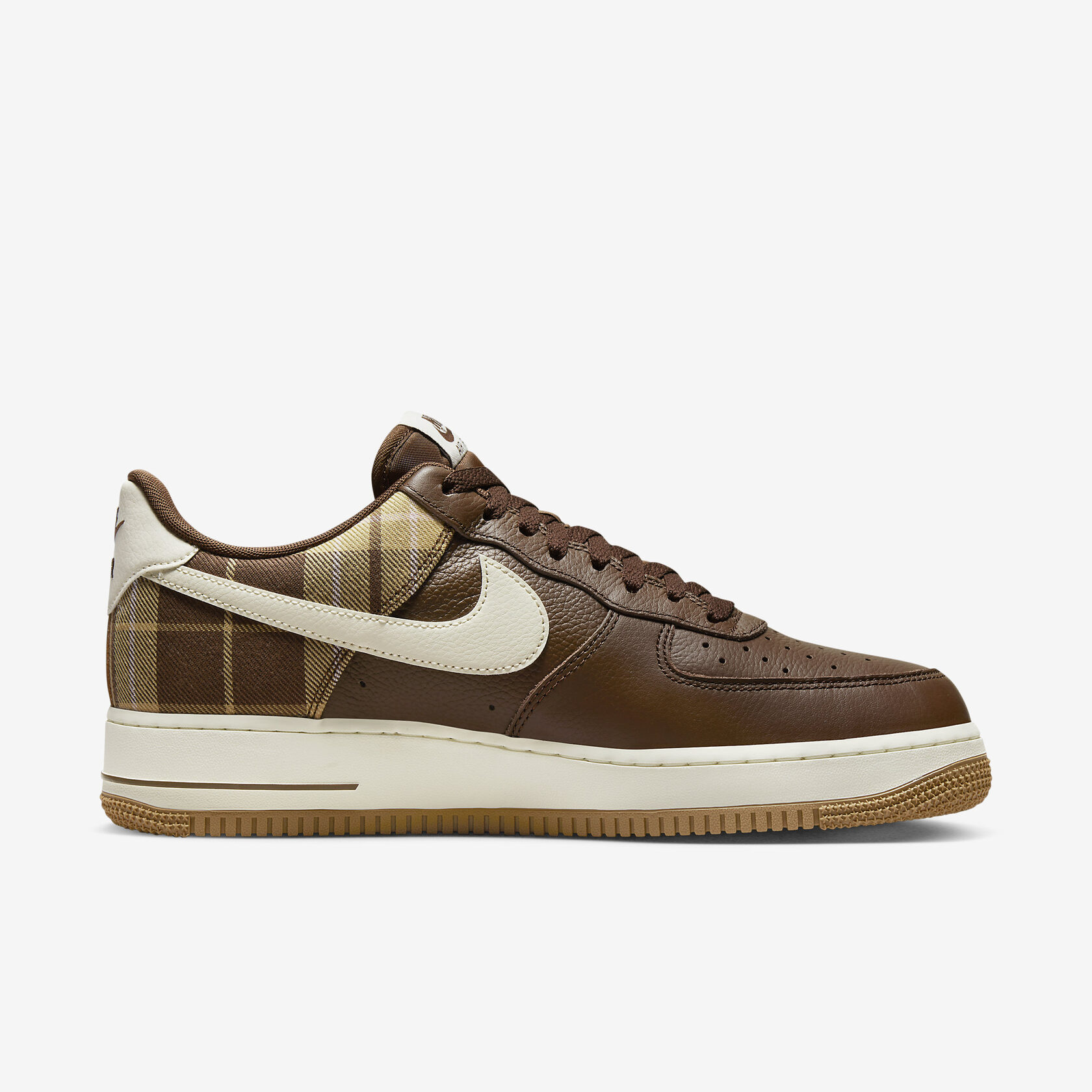 Nike Air Force 1 Low 'Cacao Plaid'3