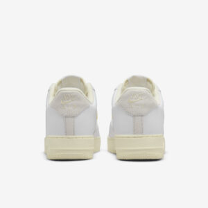 Nike Air Force 1 Low Jewel “Pale Vanilla”4