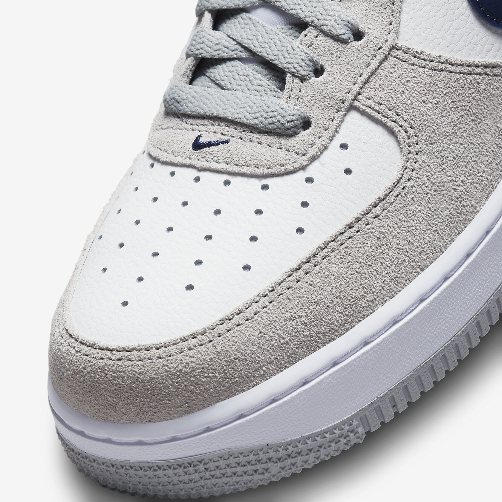 Nike Air Force 1 Low 'Midnight Navy'6