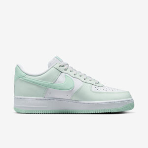 Nike Air Force 1 Low ‘Mint Foam’2