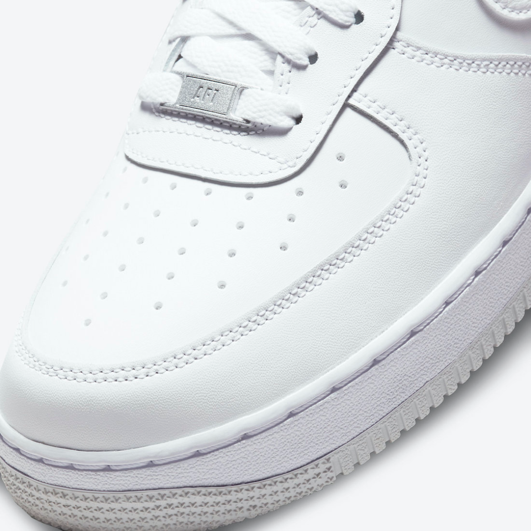 Nike Air Force 1 Low 'Peace, Love, Swoosh'6