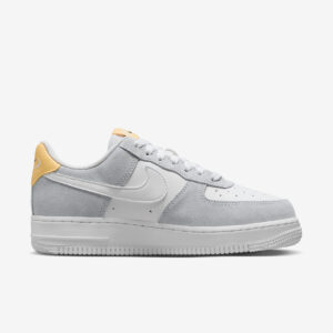 Nike Air Force 1 Low “Pure Platinum”2