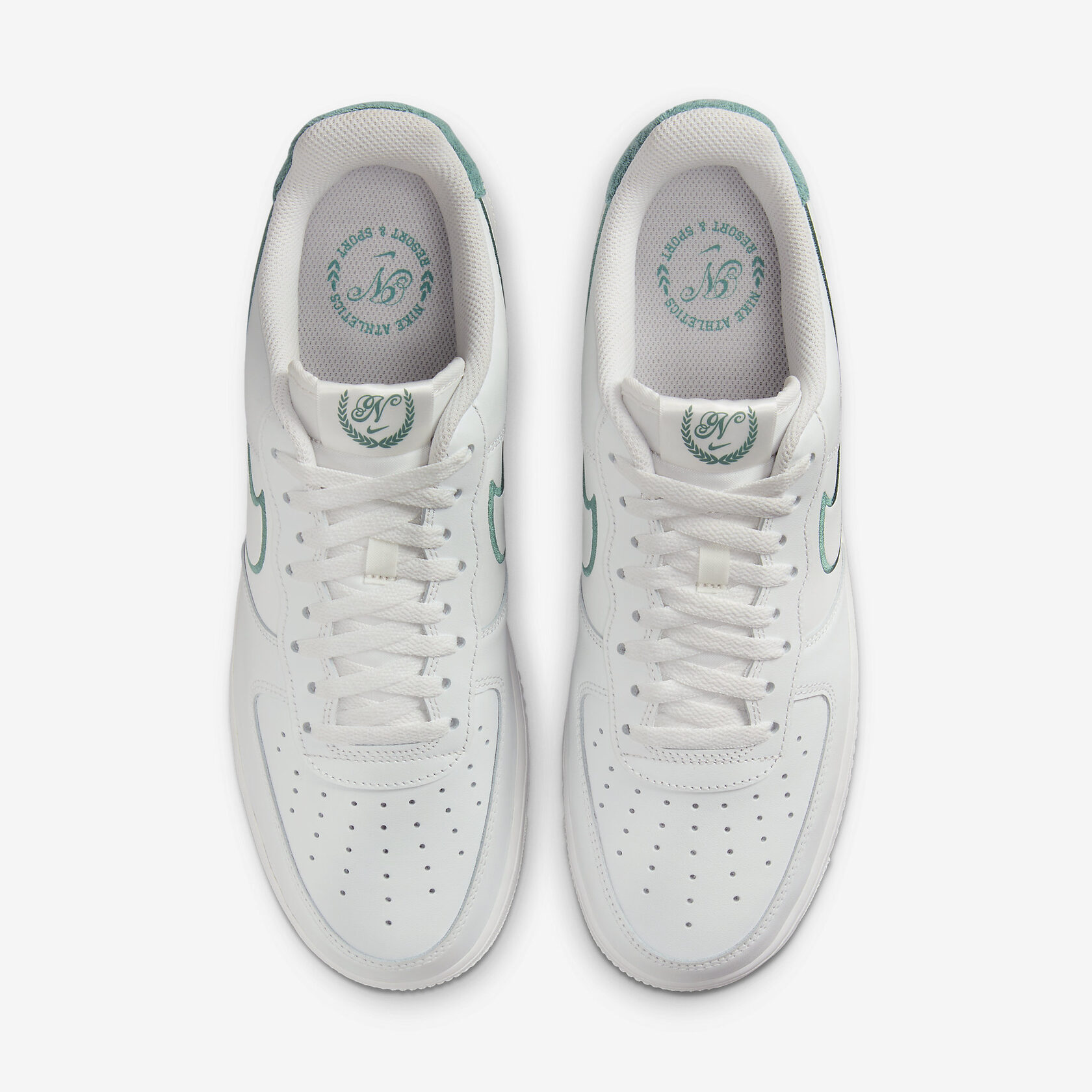 Nike Air Force 1 Low “Resort & Sport”3