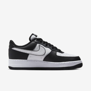 Nike Air Force 1 Low Retro ‘Panda’2