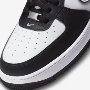 Nike Air Force 1 Low Retro 'Panda'6