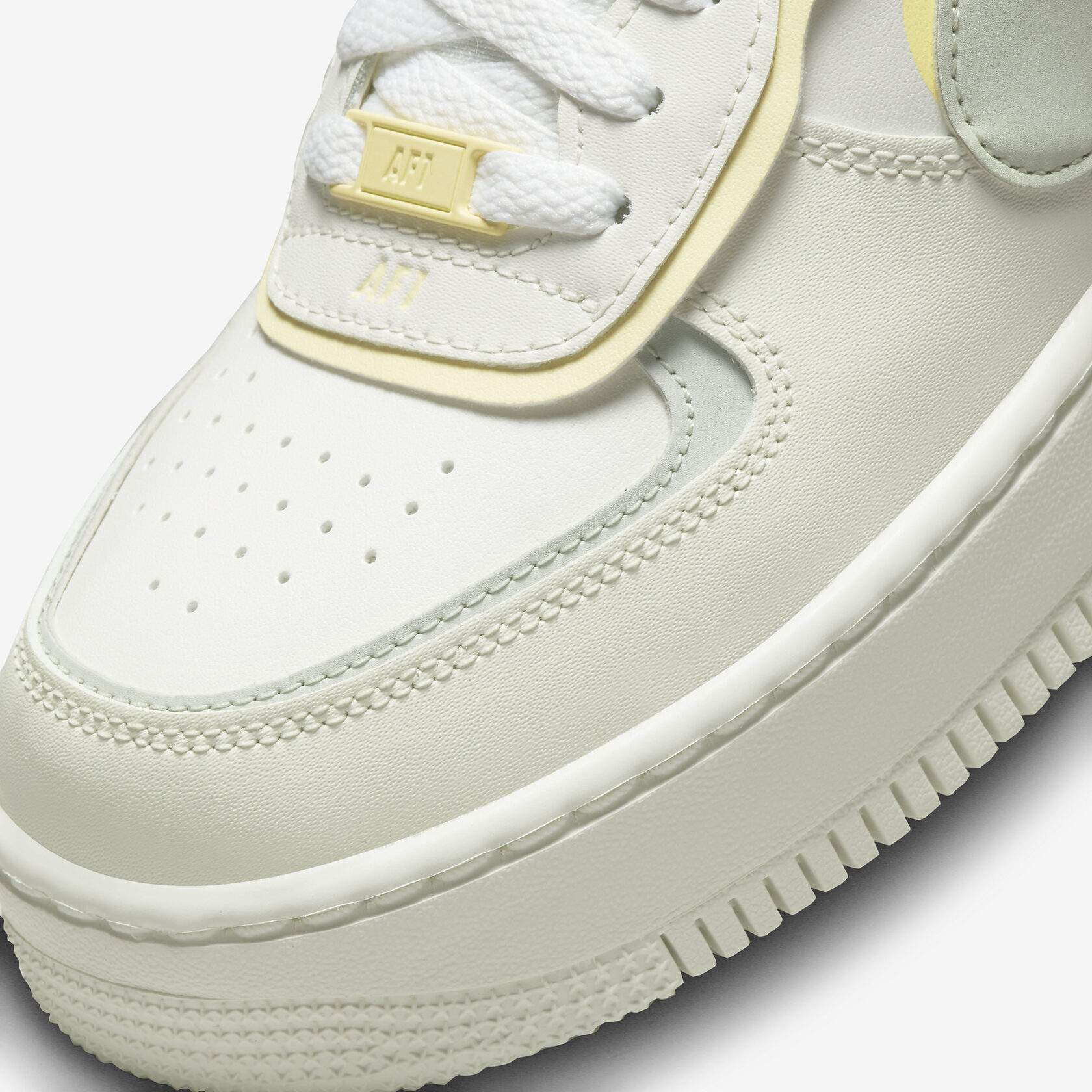 Nike Air Force 1 Low Shadow 'Citron Tint'6