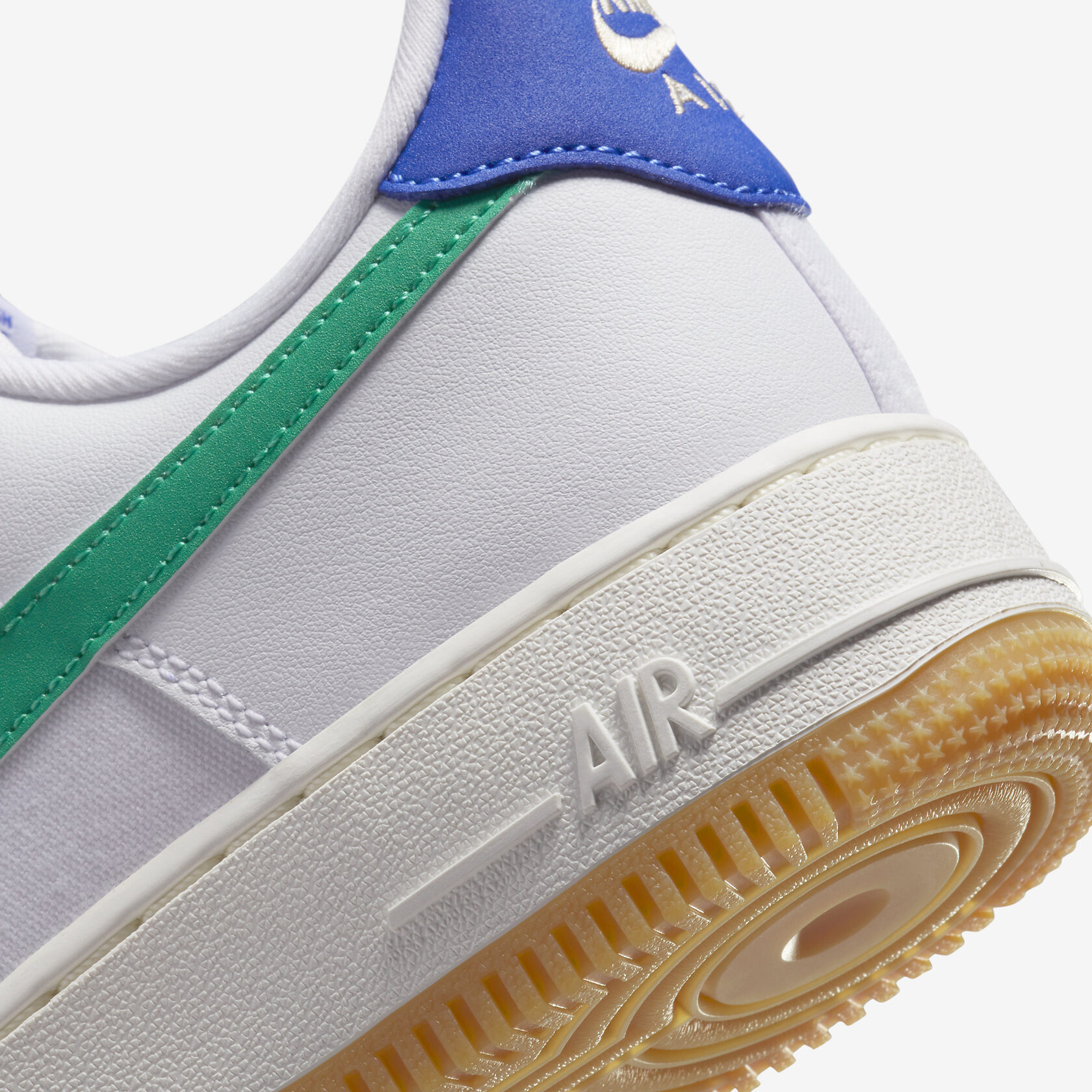 Nike Air Force 1 Low 'Stadium Green'6