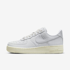 Nike Air Force 1 Low Summit White (W)