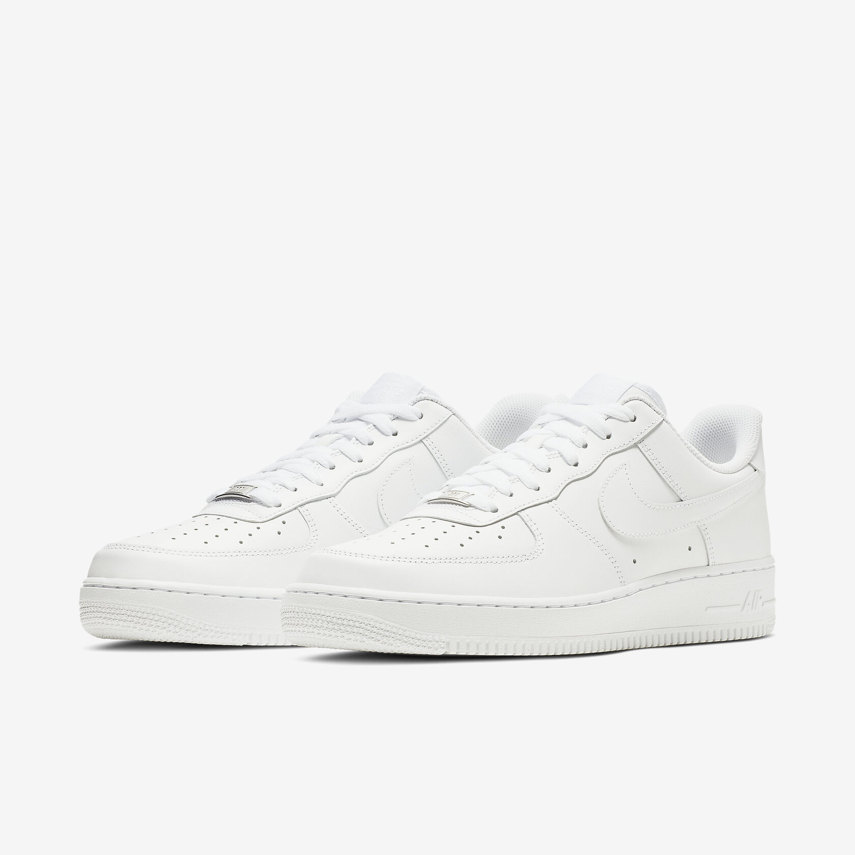 Nike Air Force 1 Low “Triple White”4