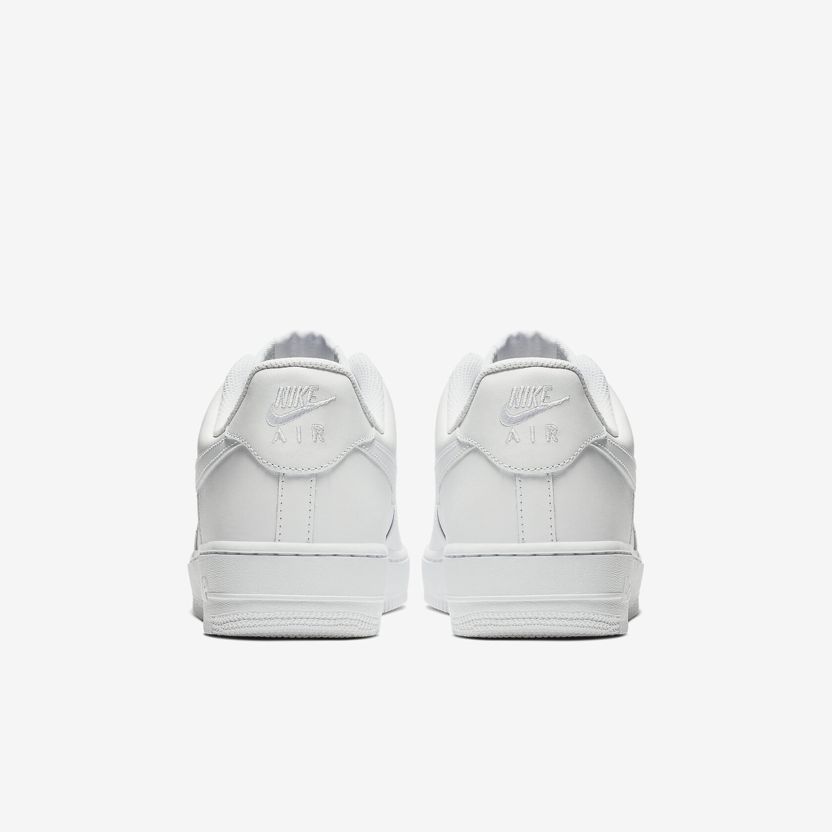 Nike Air Force 1 Low “Triple White”5