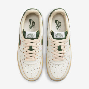 Nike Air Force 1 Low Vintage 'Gorge Green'4