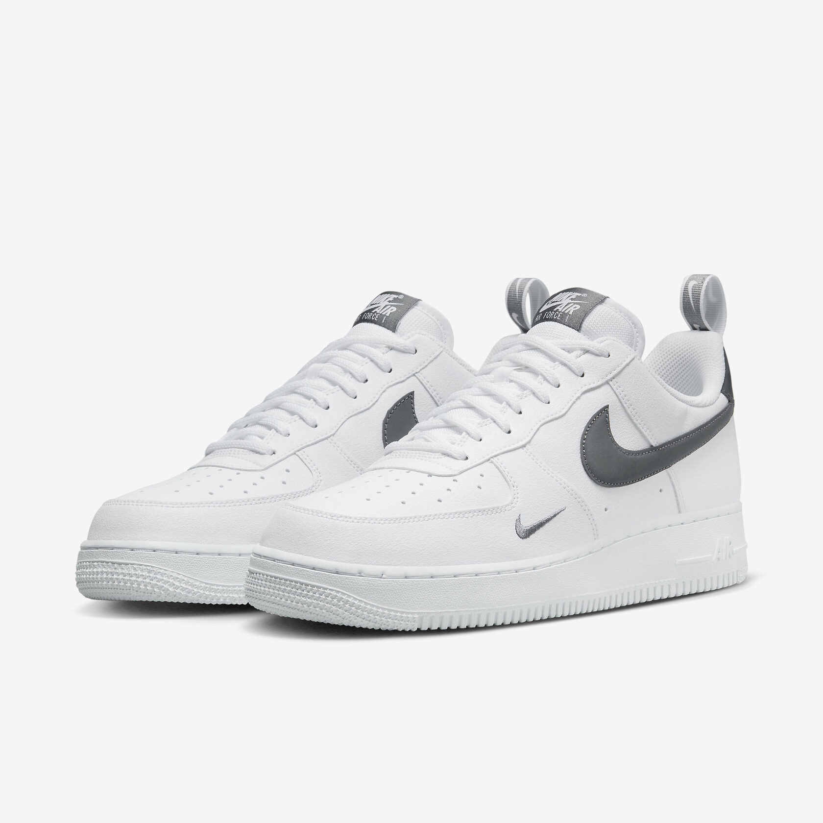 Nike Air Force 1 Low 'White Metallic Dark Grey'4