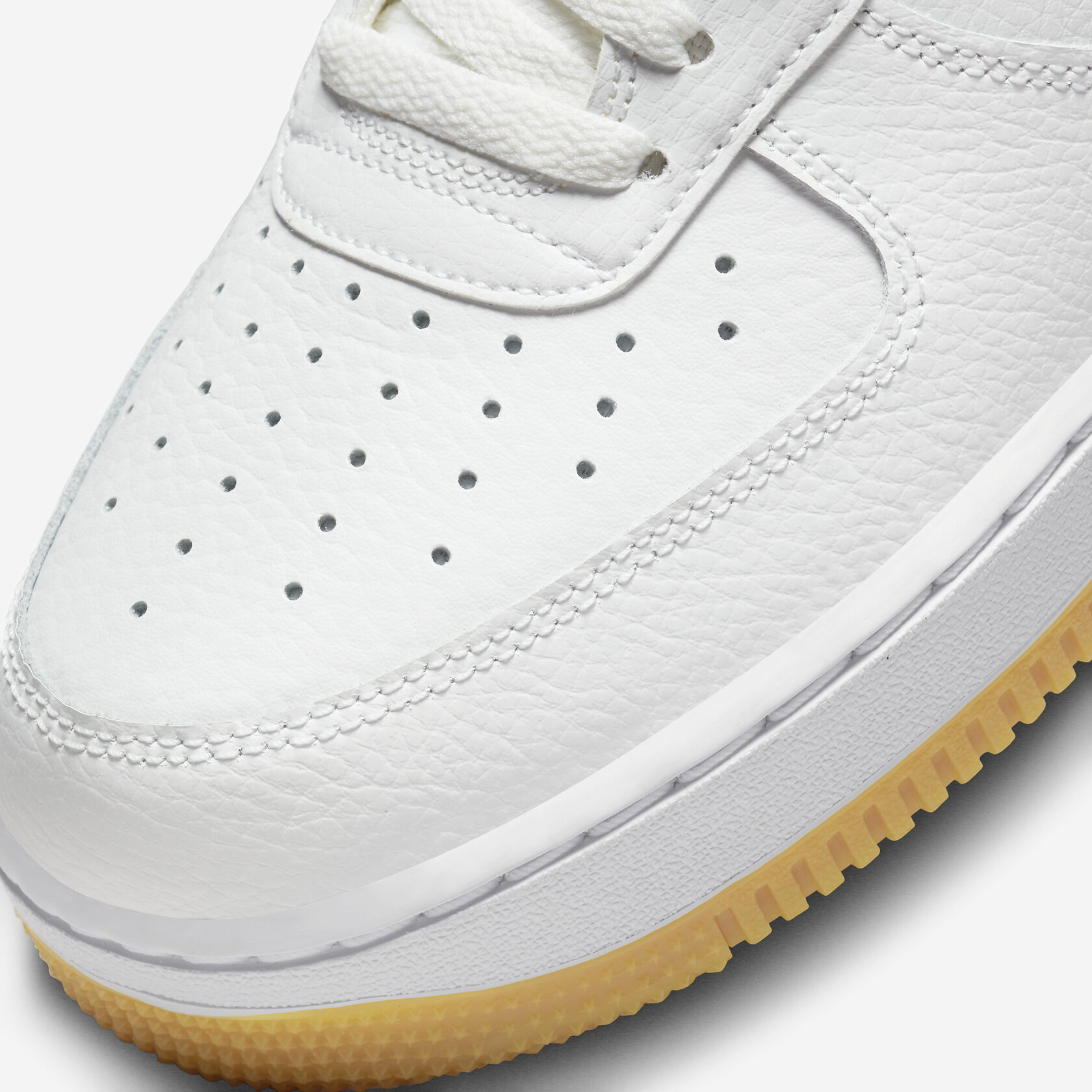 Nike Air Force 1 Low 'White Yellow and Gum'6