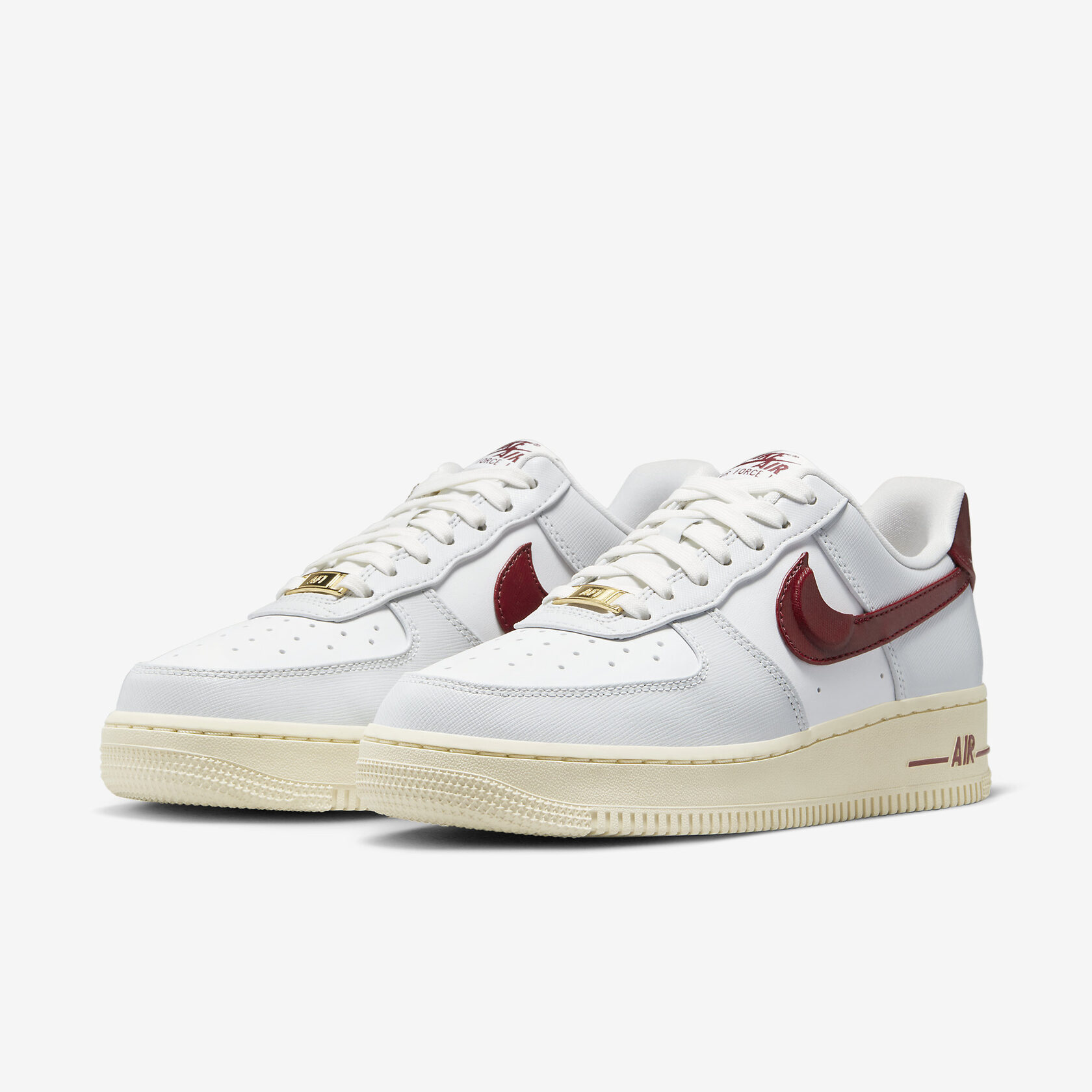 Nike Air Force 1 'Swoosh Pocket'5