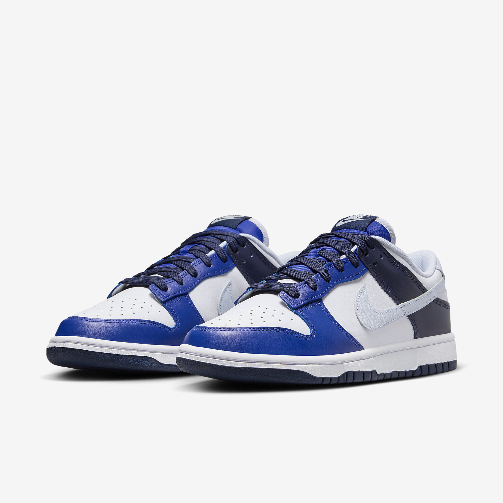 Nike Dunk Low 'Game Royal Navy'4