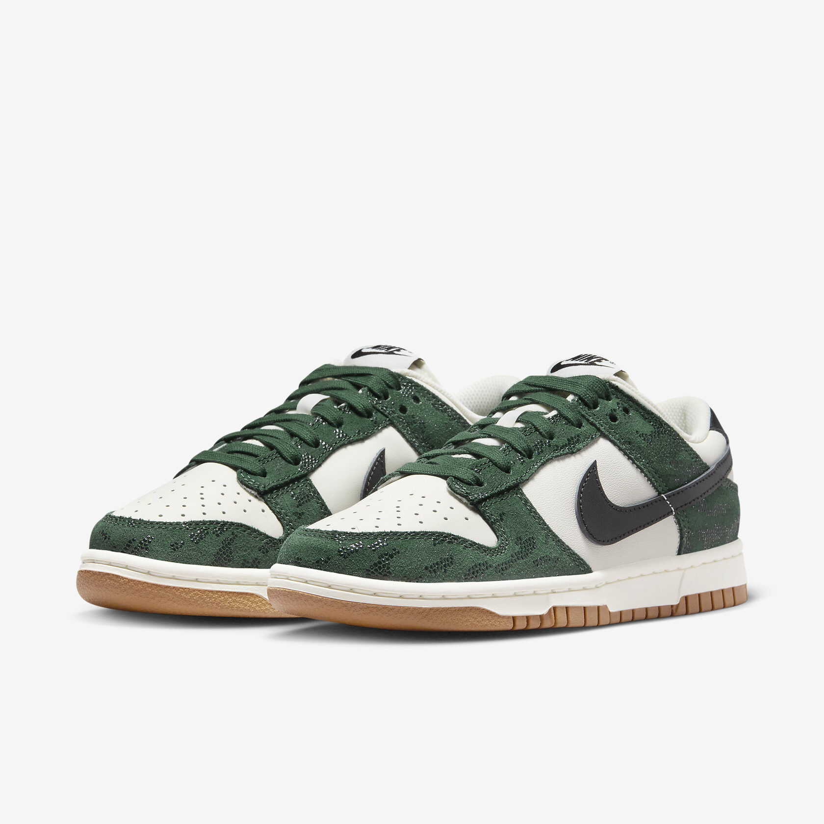 Nike Dunk Low 'Green Snake' W4