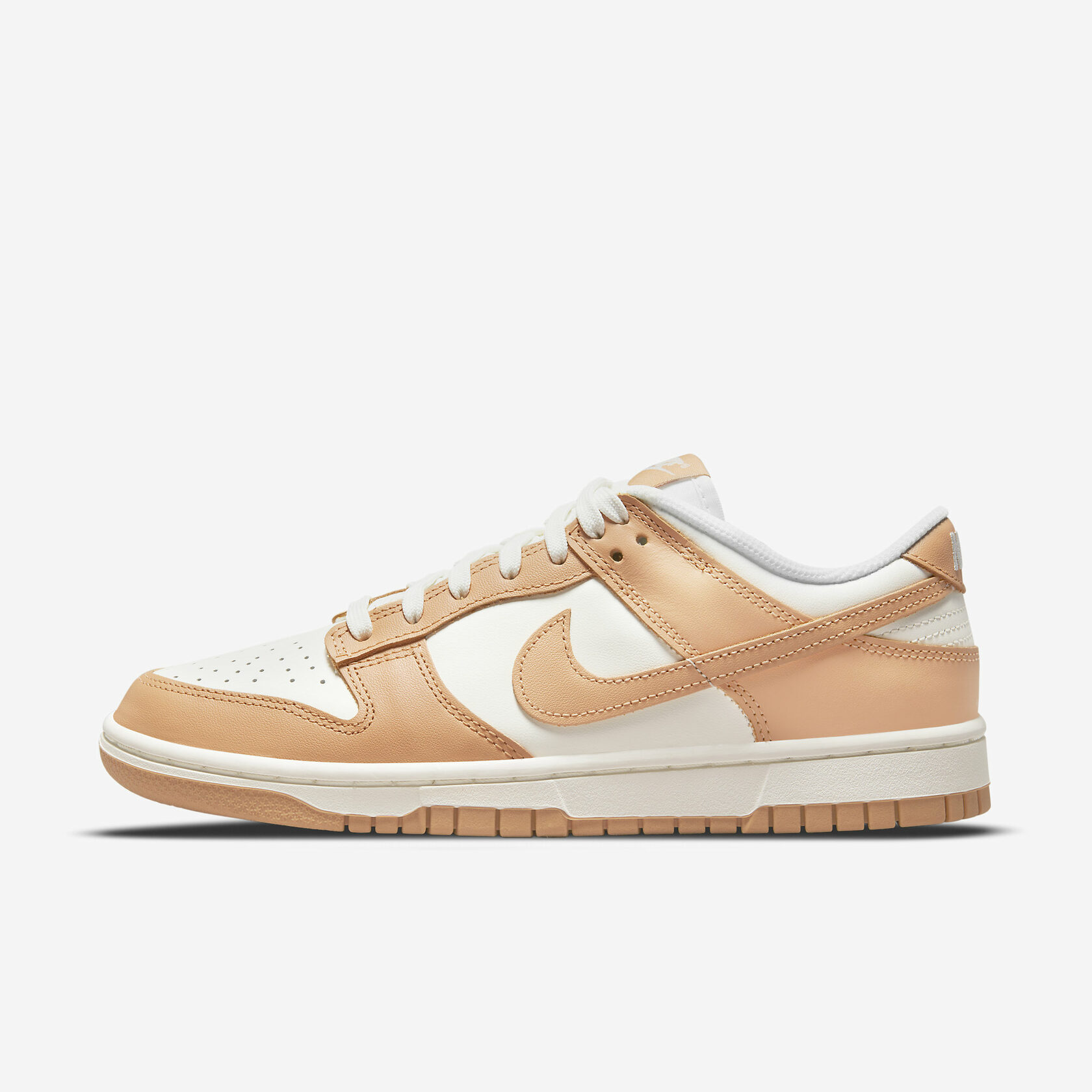 Nike Dunk Low 'Harvest Moon' (W)
