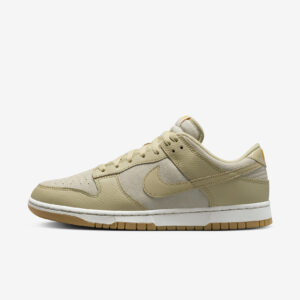 Nike Dunk Low "Khaki Suede Gum"