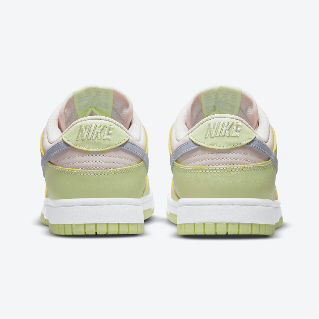 Nike Dunk Low 'Light Soft Pink' W)4