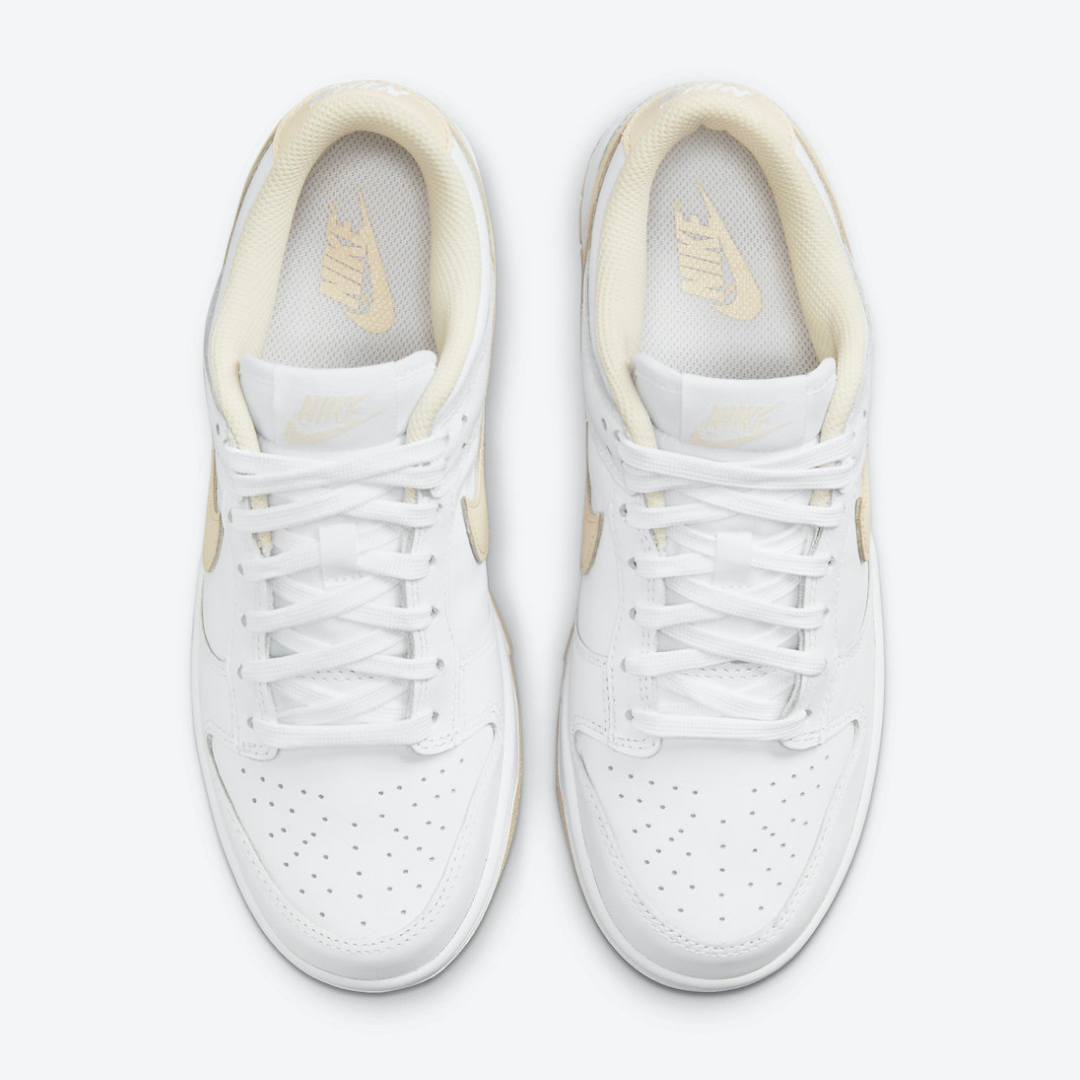 Nike Dunk Low 'Pearl White' (W)3